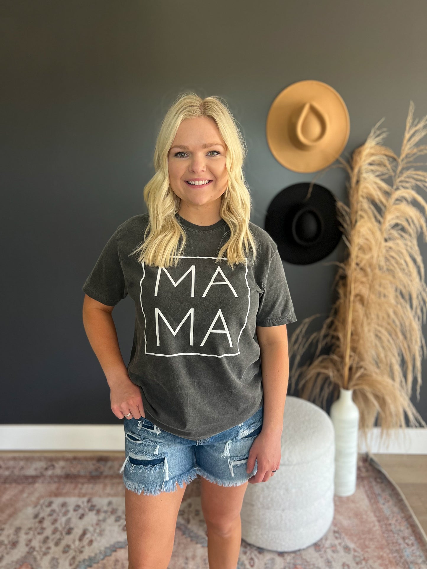 MAMA square graphic tee FINAL SALE